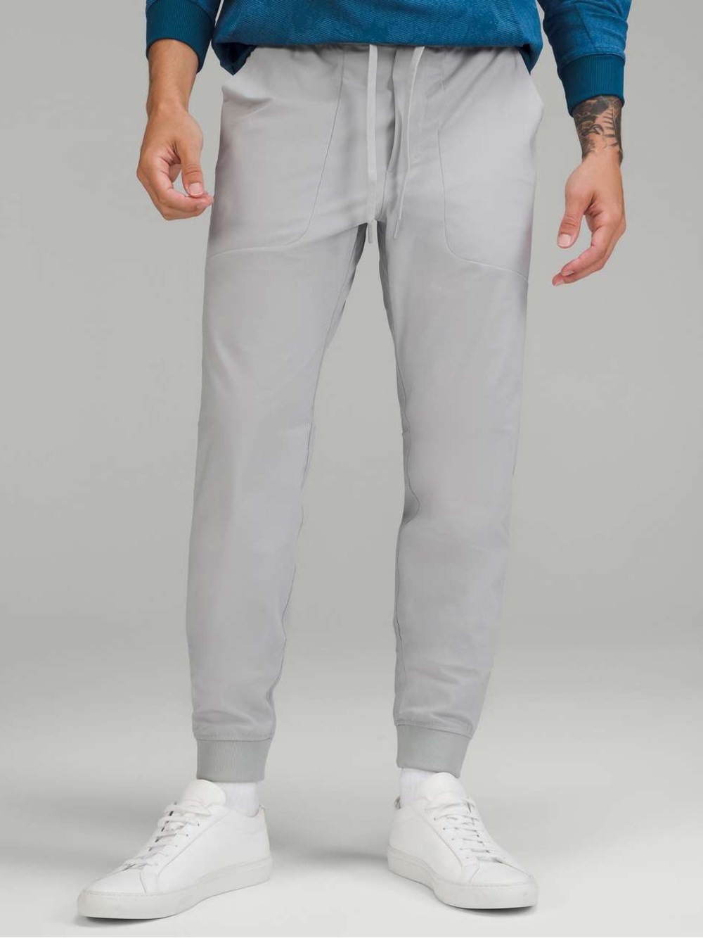 Lululemon ABC Jogger
*Warpstreme Silver Drop